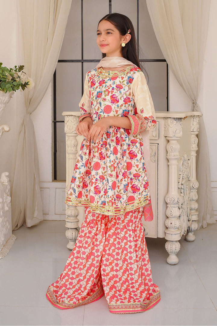 Swiss Lawn Digital Printed 3 Pc Suit - Wear Ochre